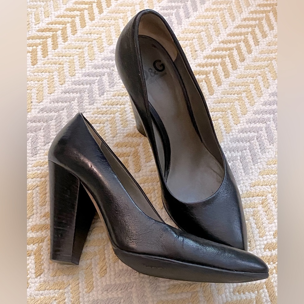 Dolce & Gabbana stacked heel pumps